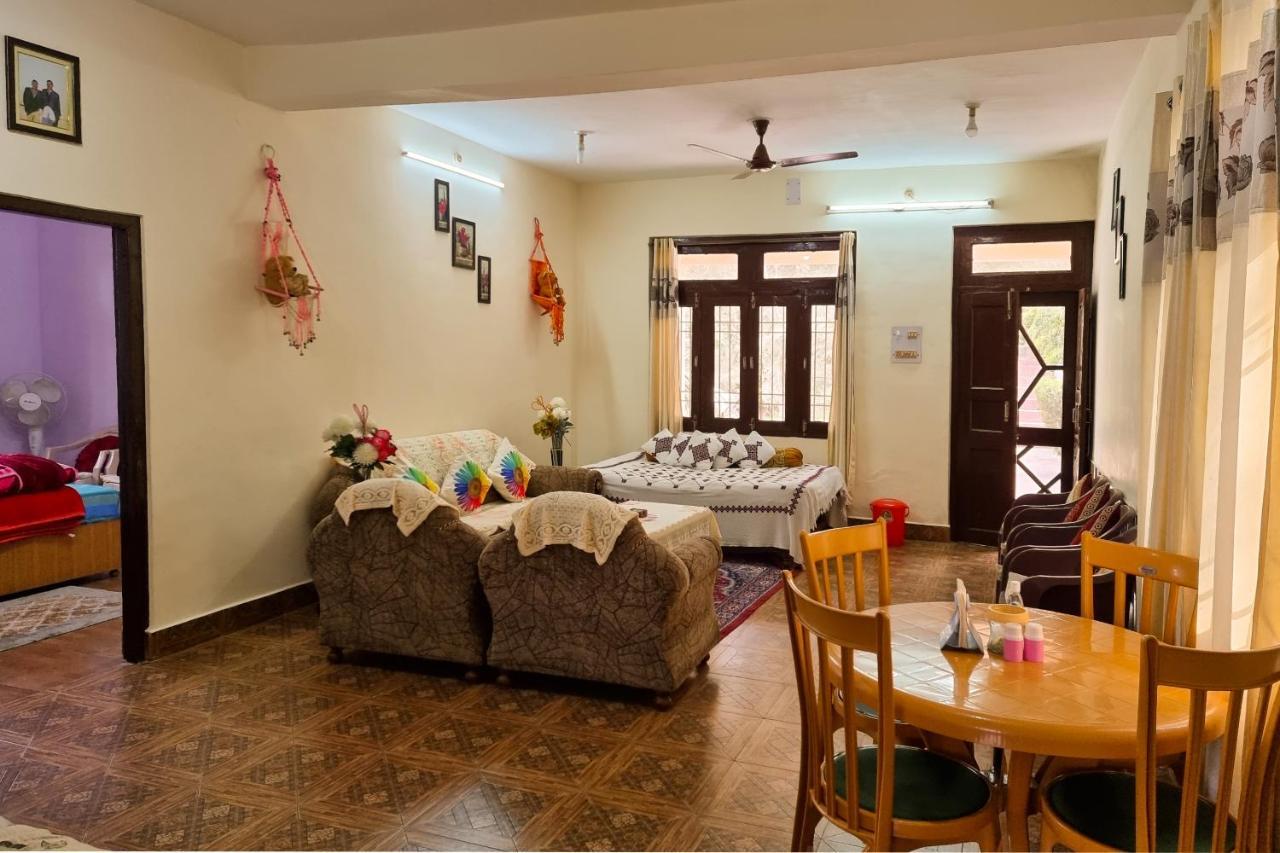 Aditya Homestay Dalhousie Luaran gambar